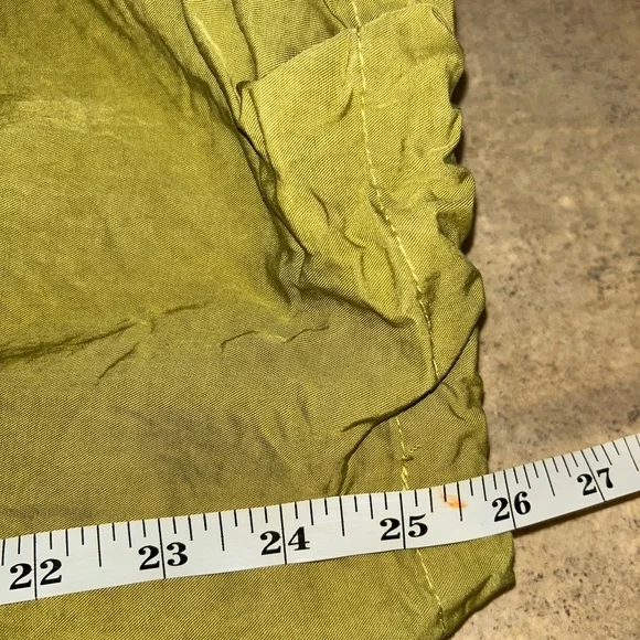 House of Harlow 1960 pants - light olive green wide leg cargo windbreaker - Picture 9 of 9